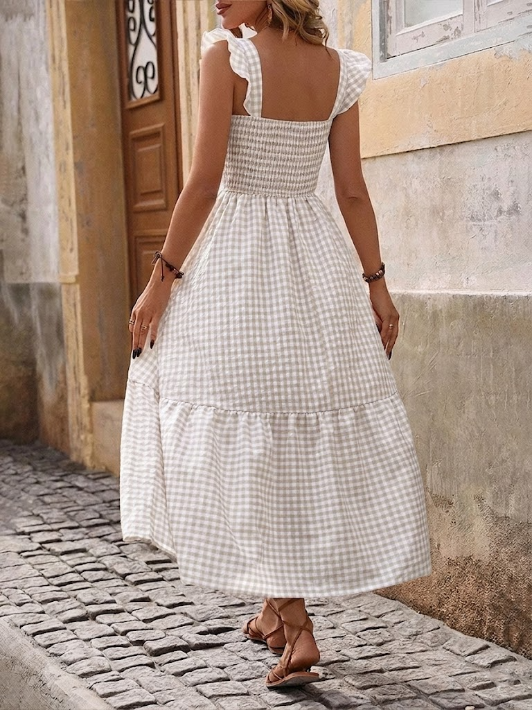 Robe longue rétro à carreaux smockée avec poches