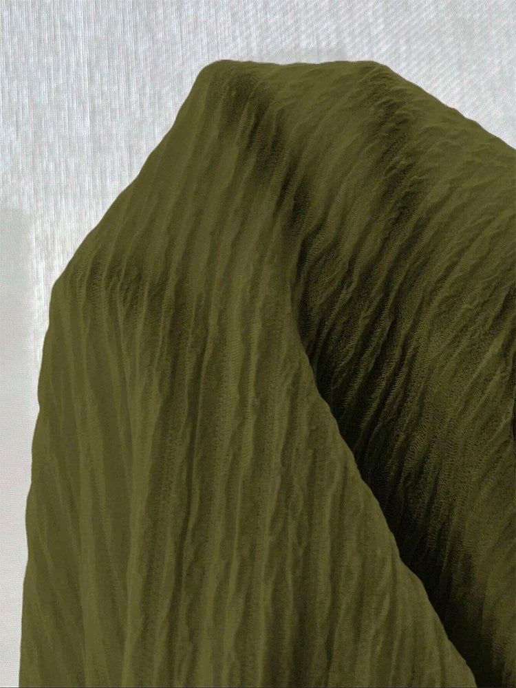 Ensemble 2 pièces top sans manches et jupe longue plissée