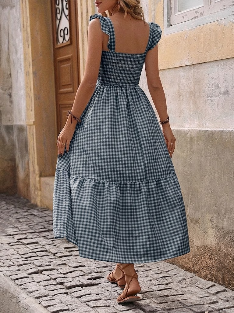 Robe longue rétro à carreaux smockée avec poches