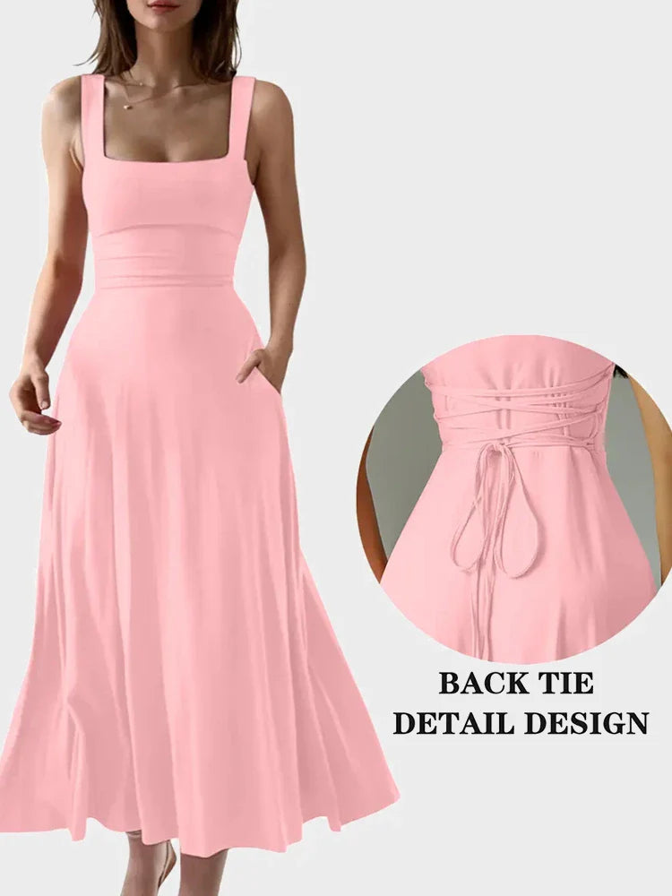 Robe longue élégante à encolure carrée