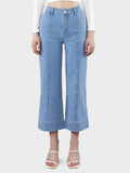 Jean court taille haute jambe droite femme