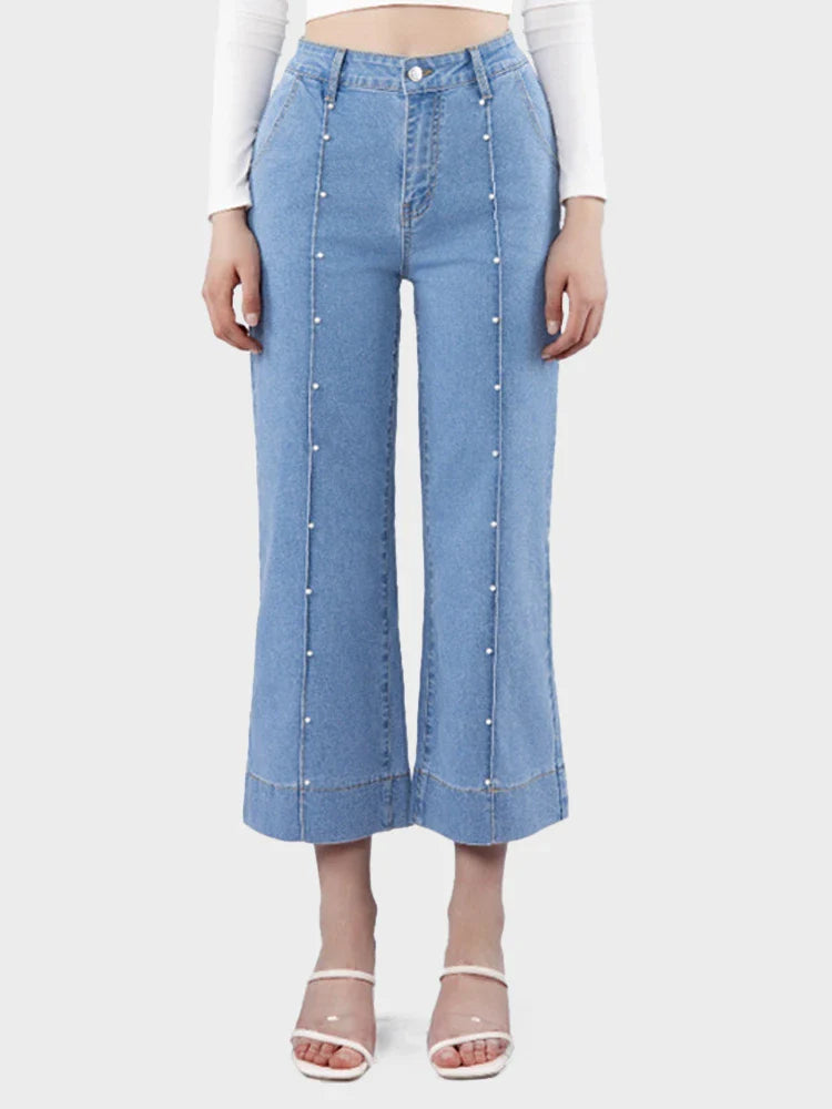 Jean court taille haute jambe droite femme