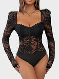 Body corset en dentelle transparente à manches longues et col cœur