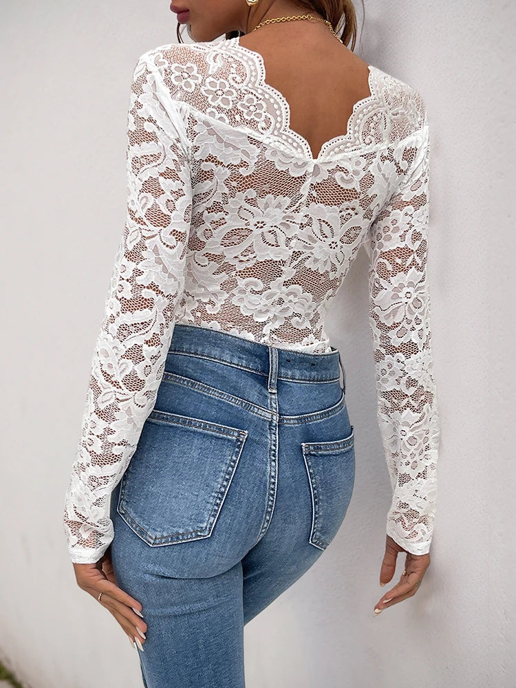 Body femme sexy en dentelle à manches longues et col V