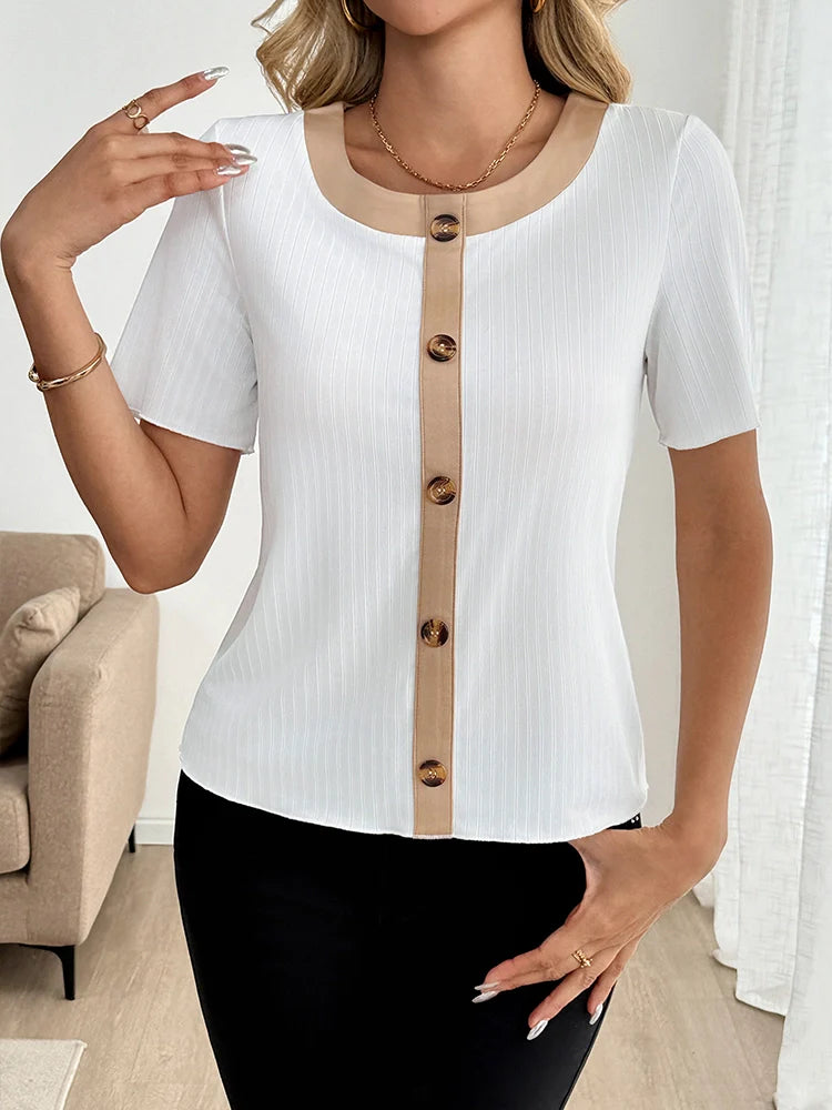 Top femme en maille côtelée à finitions contrastées