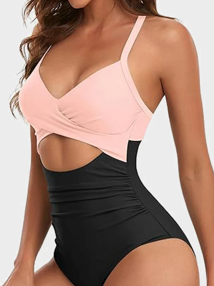 Maillot 1 pièce gainant côtelé à découpe devant