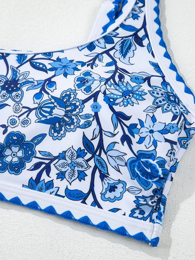 Maillot 2 pièces imprimé fleuri à surpiqûres