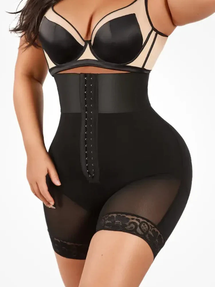 Short gainant taille haute effet push-up – Gaine de compression