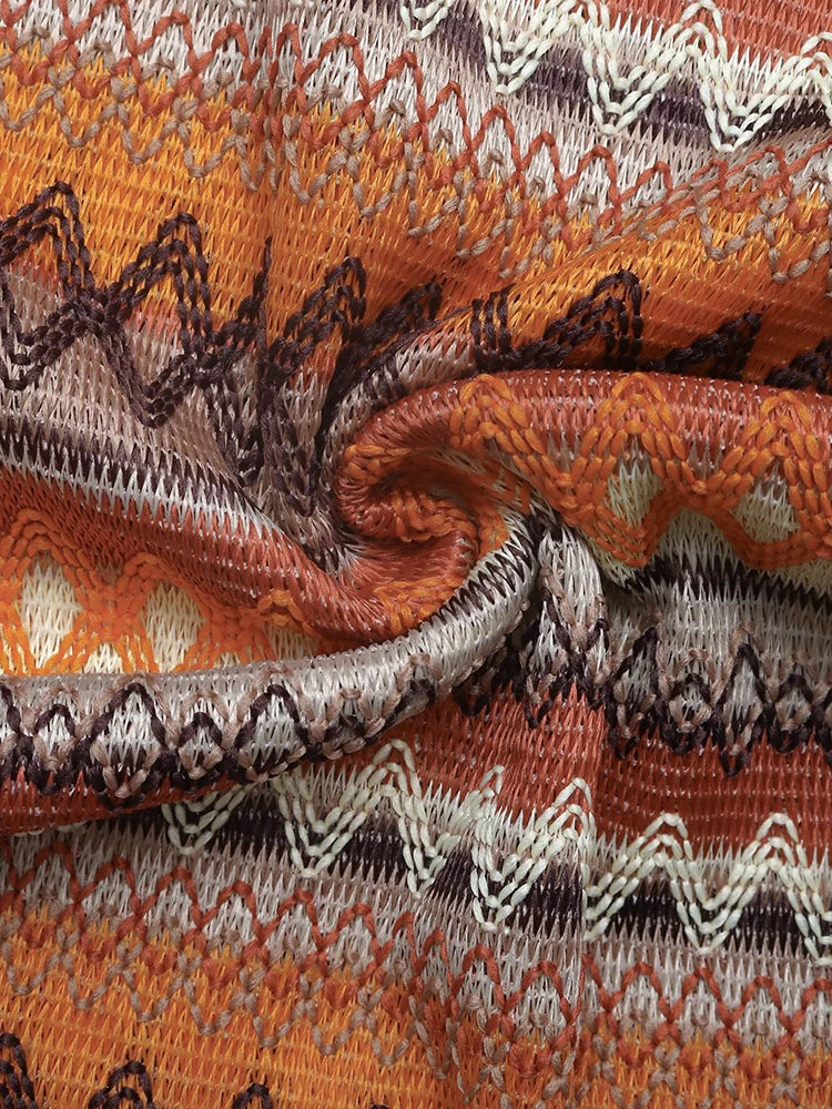 Robe midi bohème en maille aztèque – Moulante, sans manches, fendue