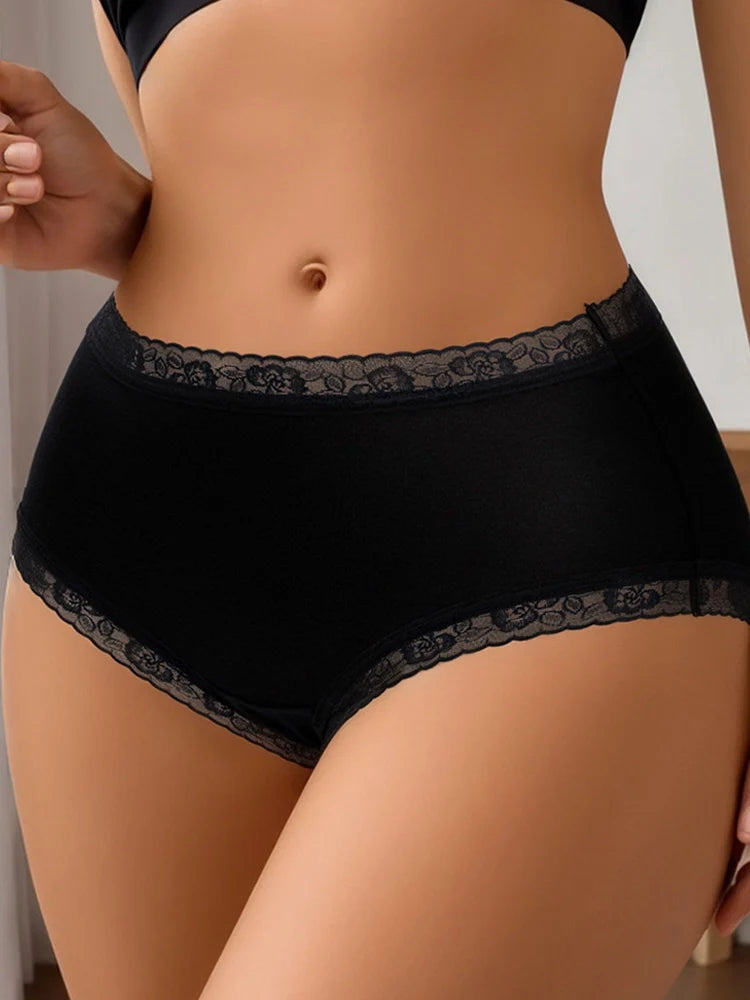 Lot de 3 culottes en coton bordées de dentelle