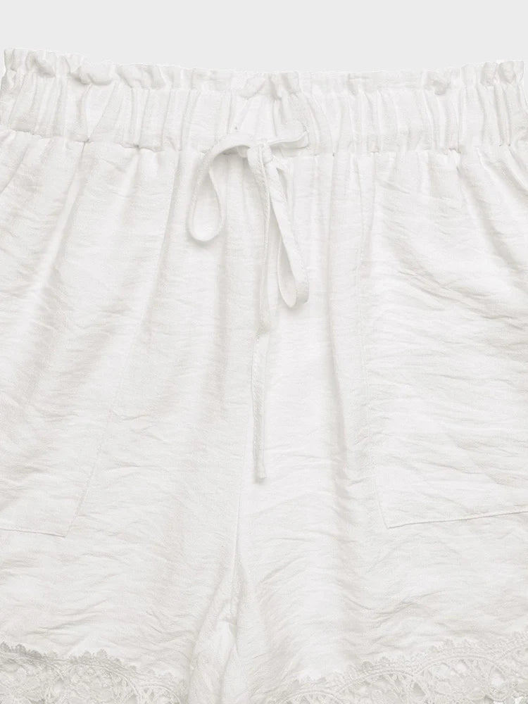 Short de plage bohème en dentelle