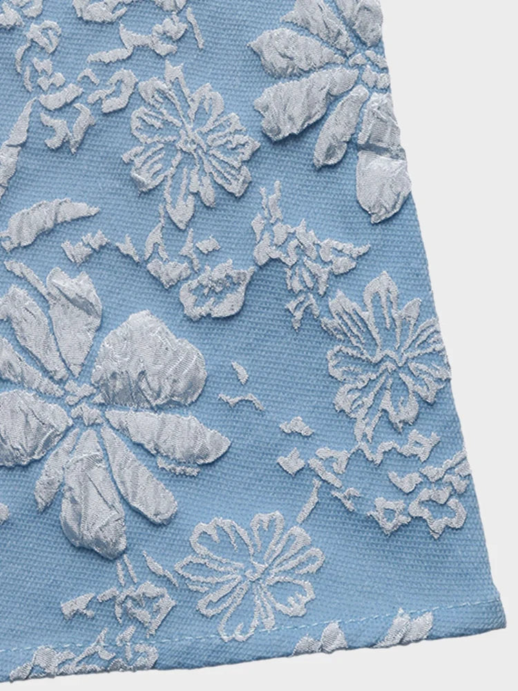 Robe longue fluide en jacquard, col carré sans manches