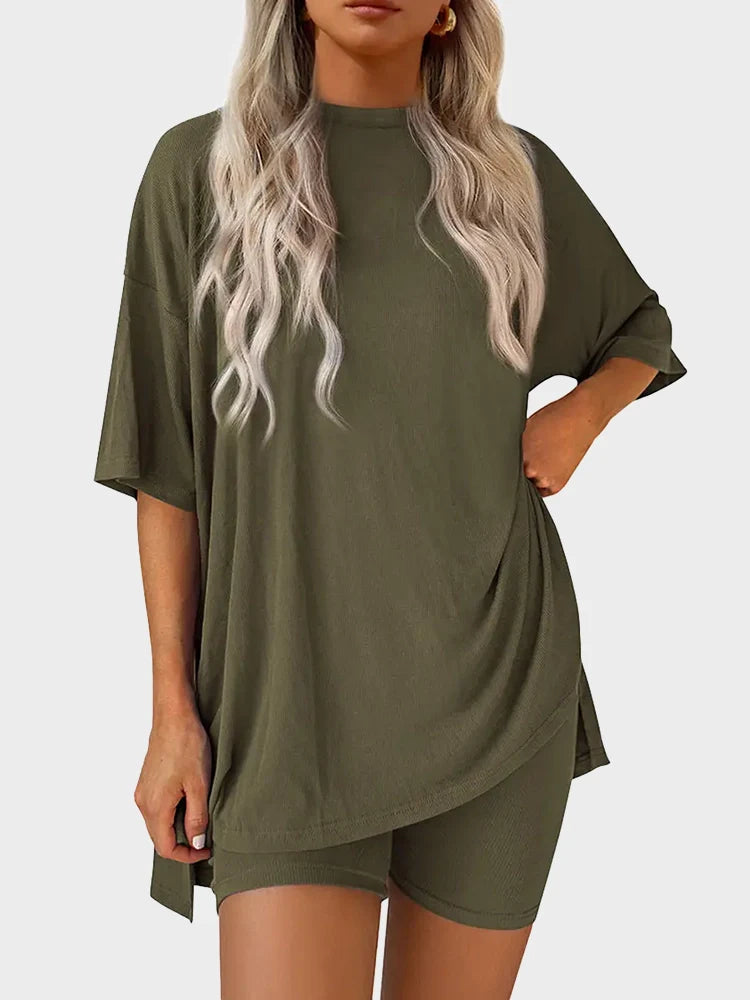 Ensemble 2 pièces oversize – top col rond et bas à fentes