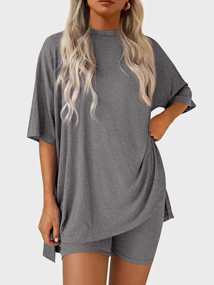 Ensemble 2 pièces oversize – top col rond et bas à fentes