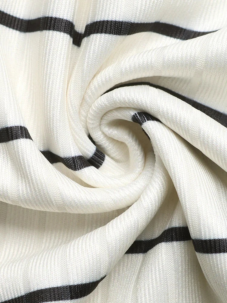 Robe midi d'été rayée sans manches