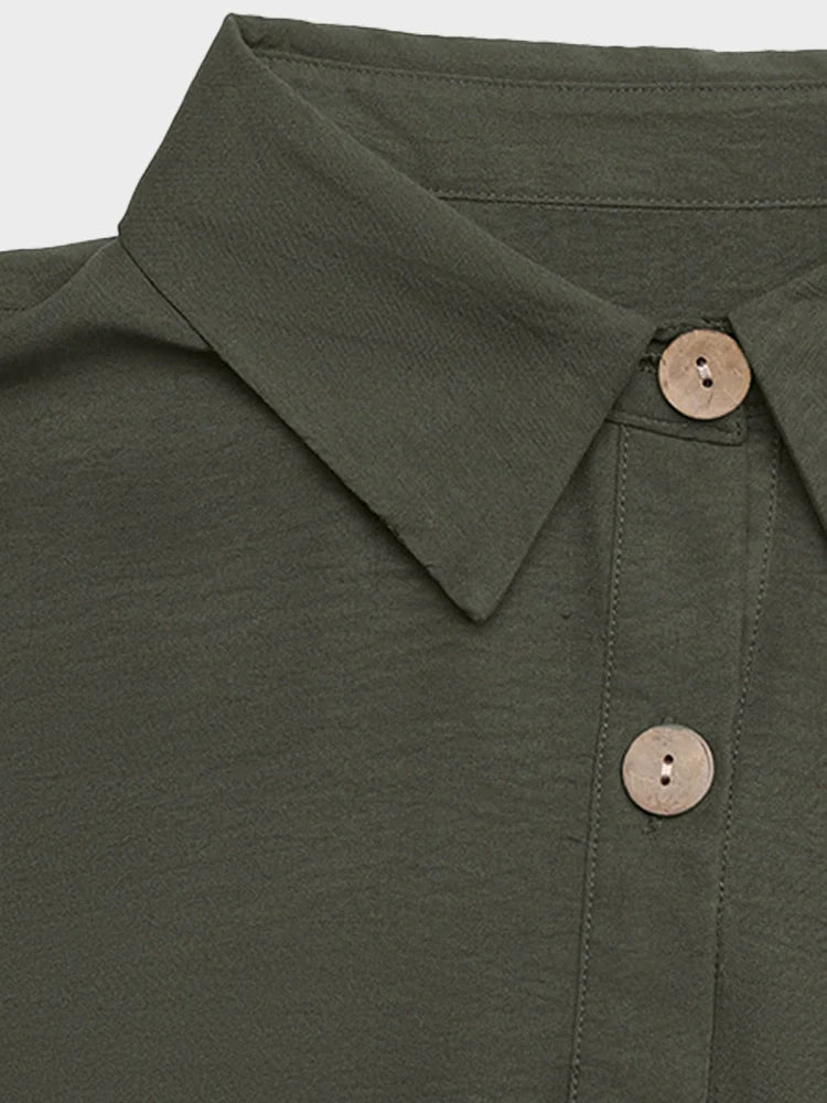 Robe chemise sans manches ceinturée