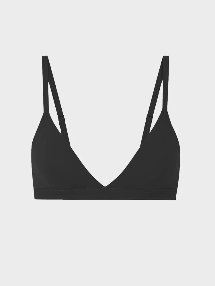 Brassière triangle sans armatures – décolleté plongeant, non doublée et sans coutures