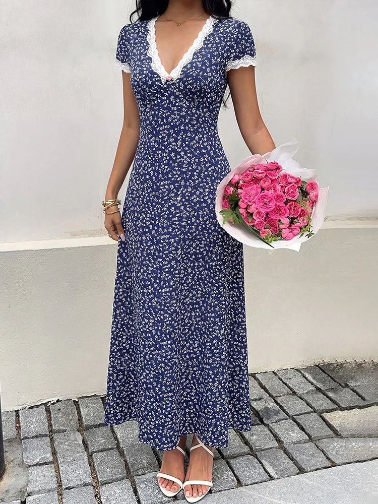 Robe longue fleurie d'inspiration vintage