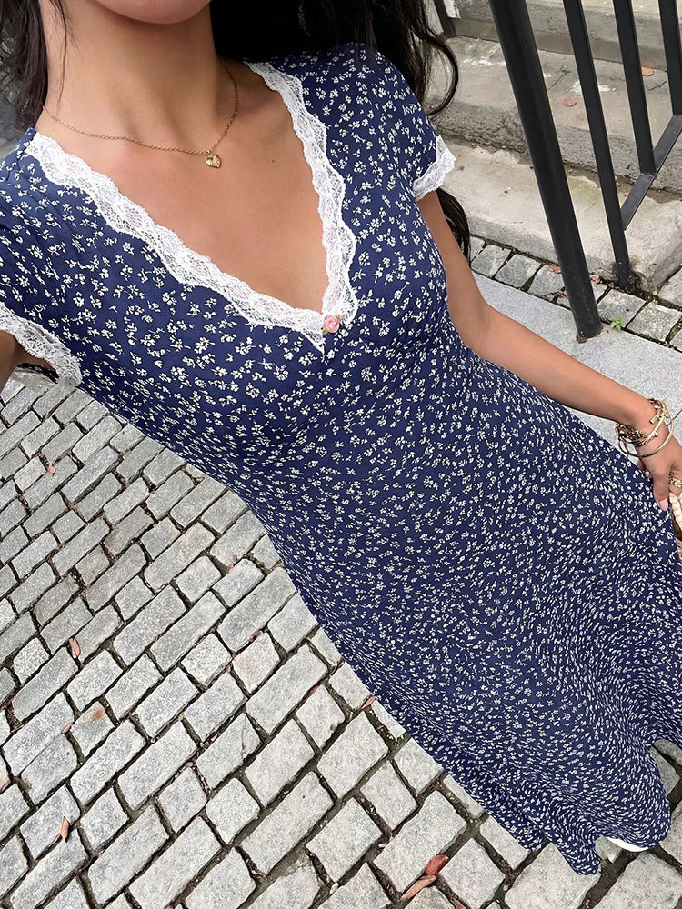 Robe longue fleurie d'inspiration vintage