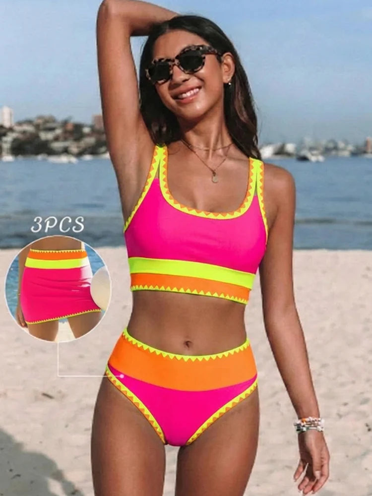 Ensemble bikini 3 pièces sporty color block