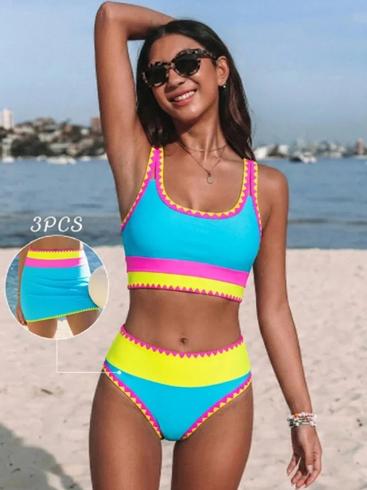 Ensemble bikini 3 pièces sporty color block