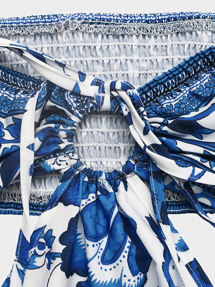 Robe de vacances fleurie à col licou