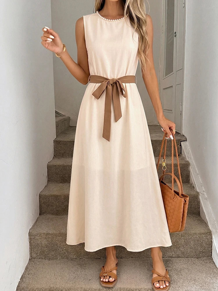 Robe midi trapèze sans manches