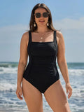 Maillot de bain gainant côtelé à découpe torsadée