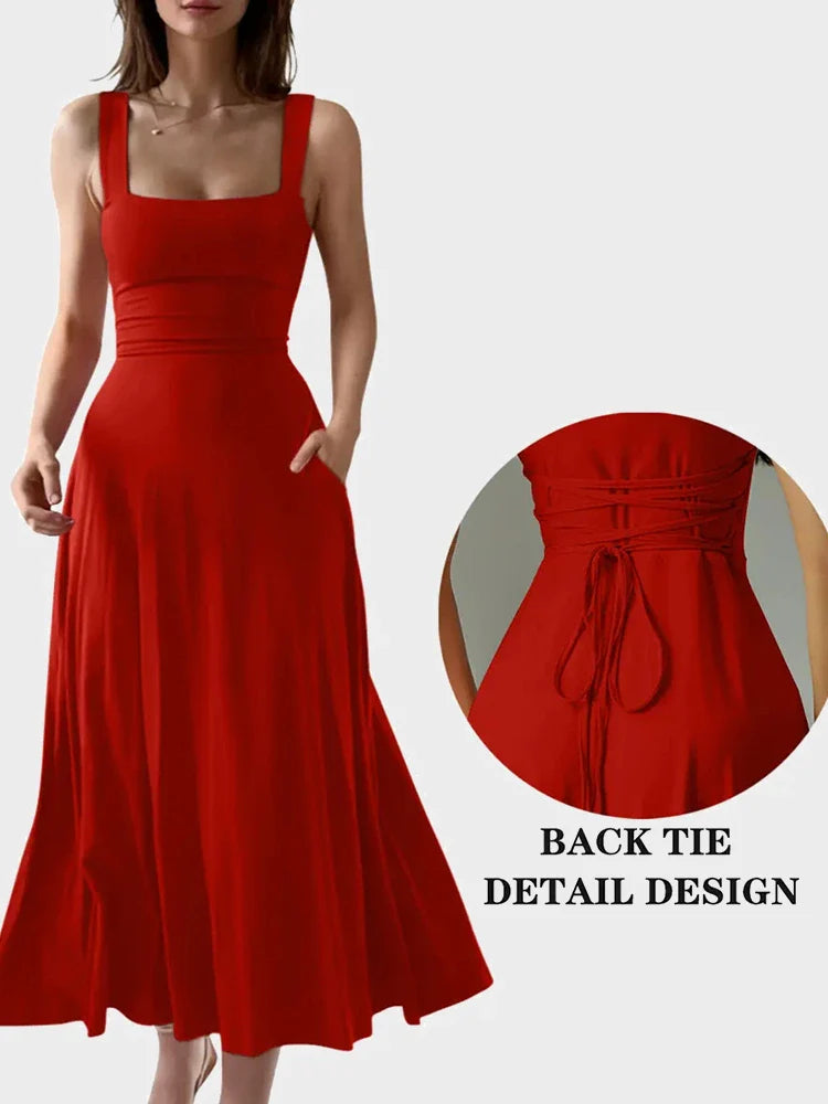 Robe longue élégante à encolure carrée