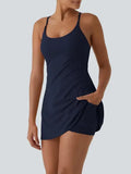 Robe de sport dos ouvert Plush