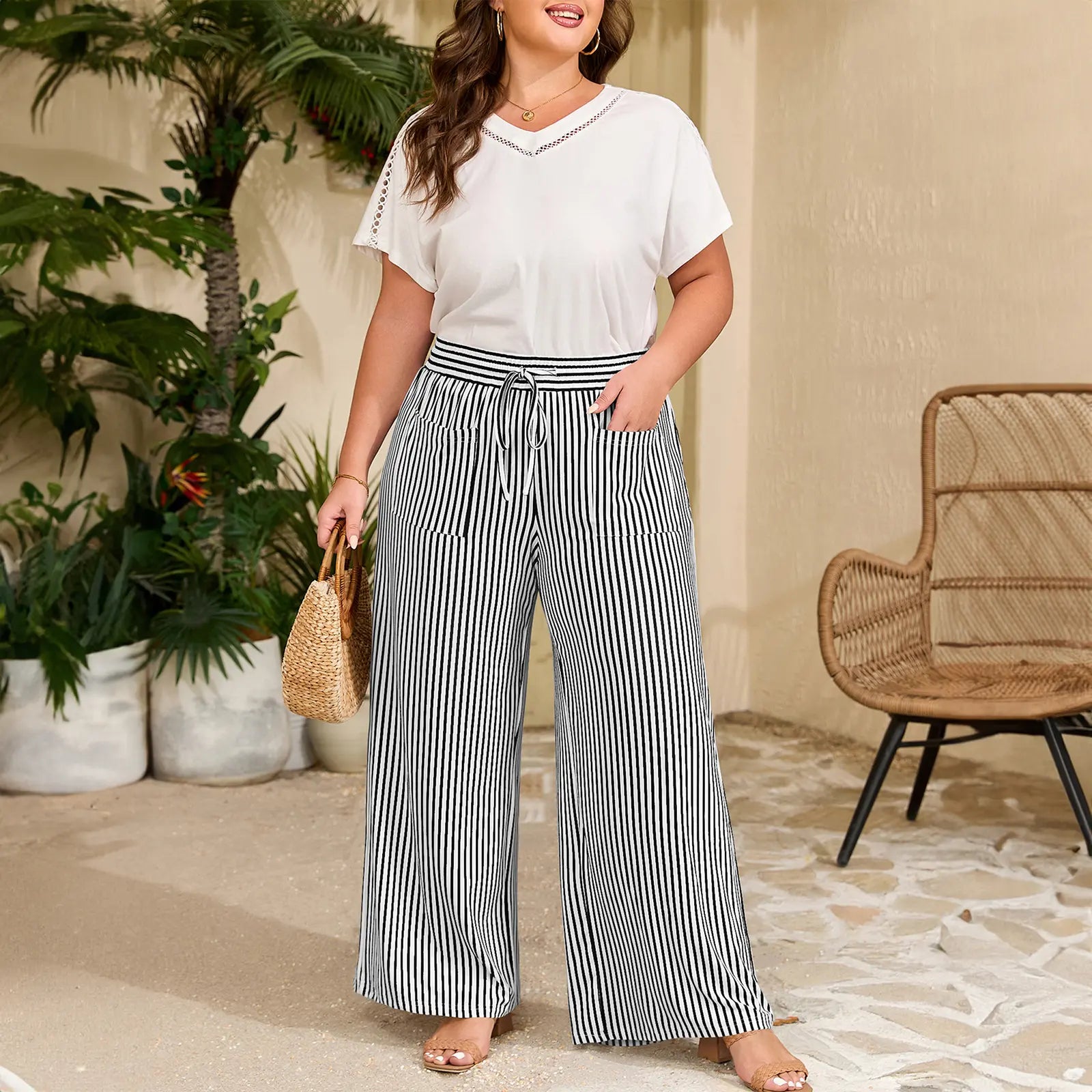 Pantalon large taille haute à rayures