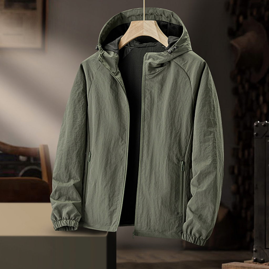 Veste à capuche en résille - Maison Flavigny