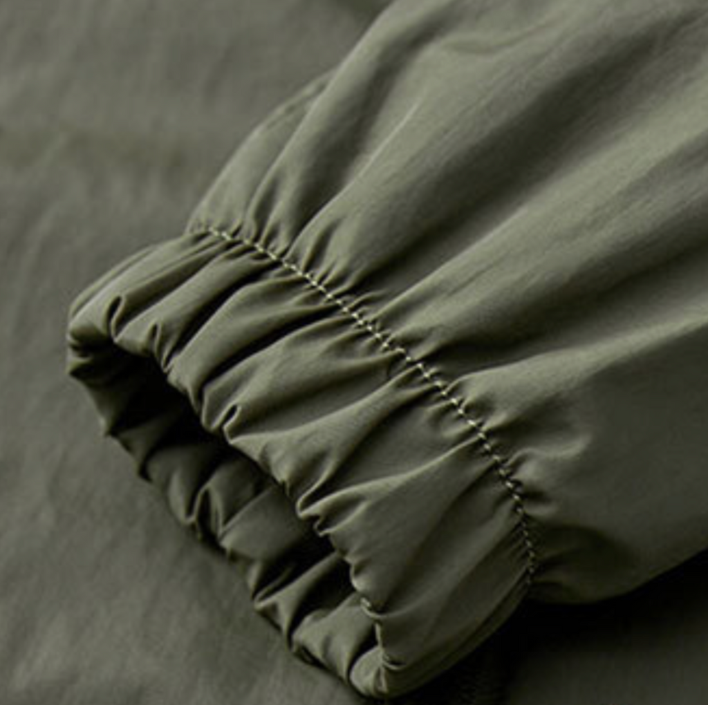 Veste à capuche en résille - Maison Flavigny