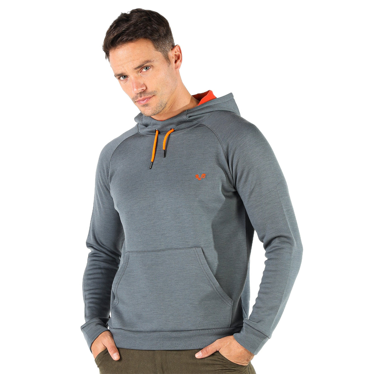 Sweat à capuche en laine mérinos Scout - Maison Flavigny