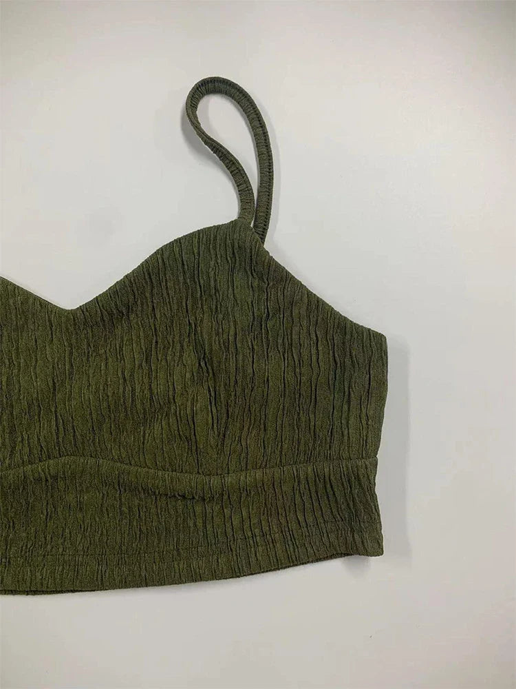 Ensemble 2 pièces top sans manches et jupe longue plissée